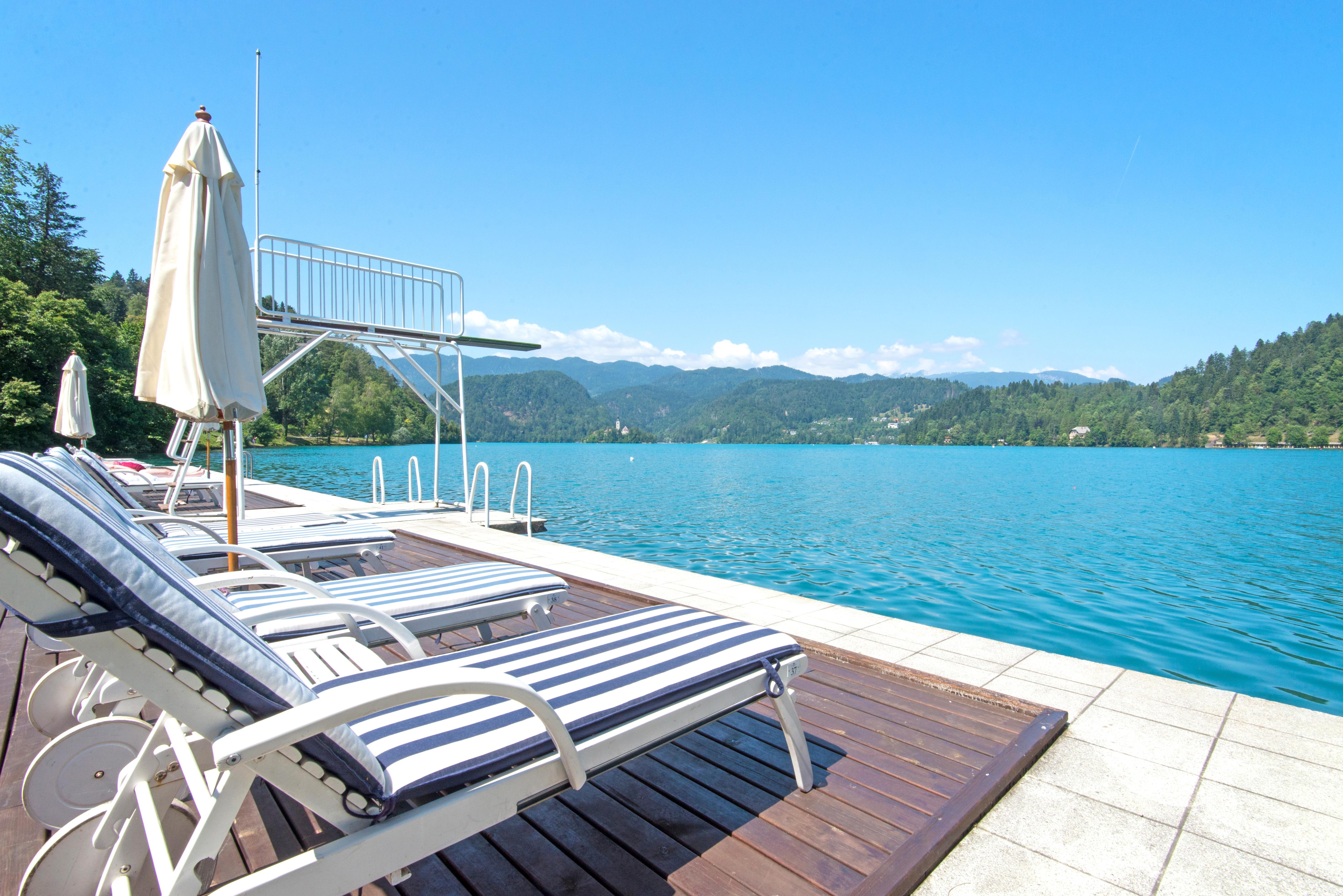 Grand Hotel Toplice - Small Luxury Hotels Of The World Μπλεντ Εξωτερικό φωτογραφία View of the lake