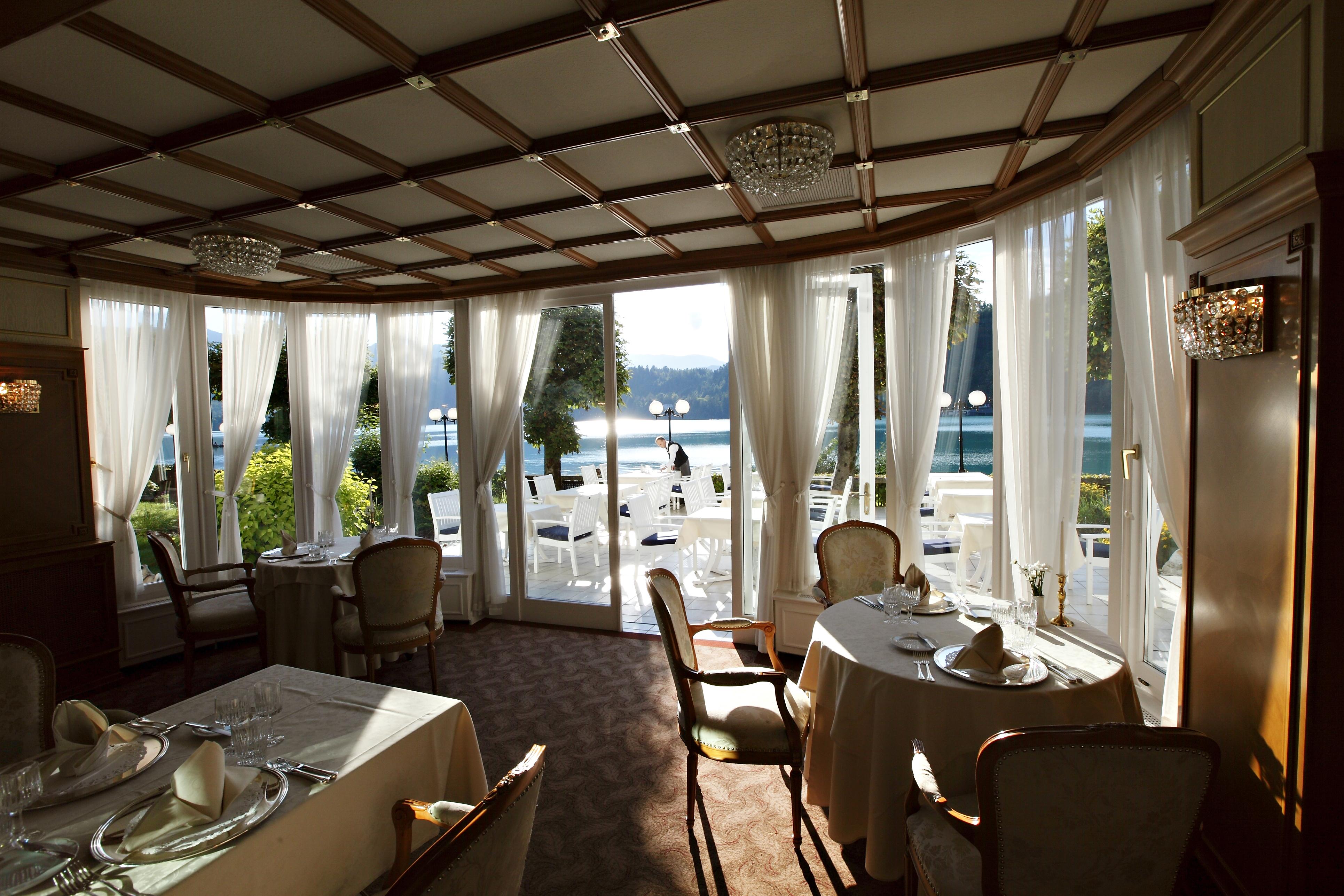 Grand Hotel Toplice - Small Luxury Hotels Of The World Μπλεντ Εξωτερικό φωτογραφία Restaurant