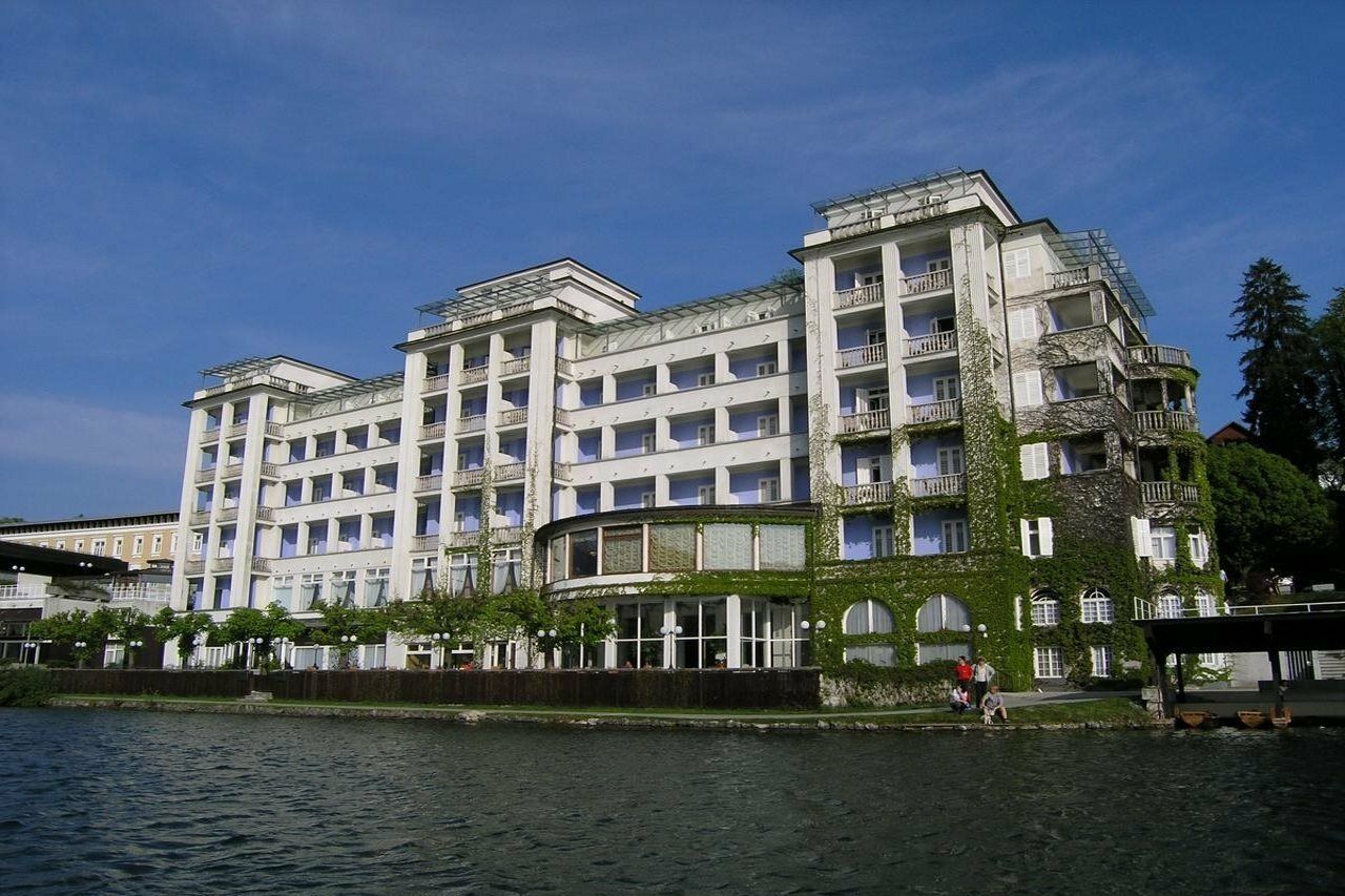 Grand Hotel Toplice - Small Luxury Hotels Of The World Μπλεντ Εξωτερικό φωτογραφία The Dolder Grand Hotel